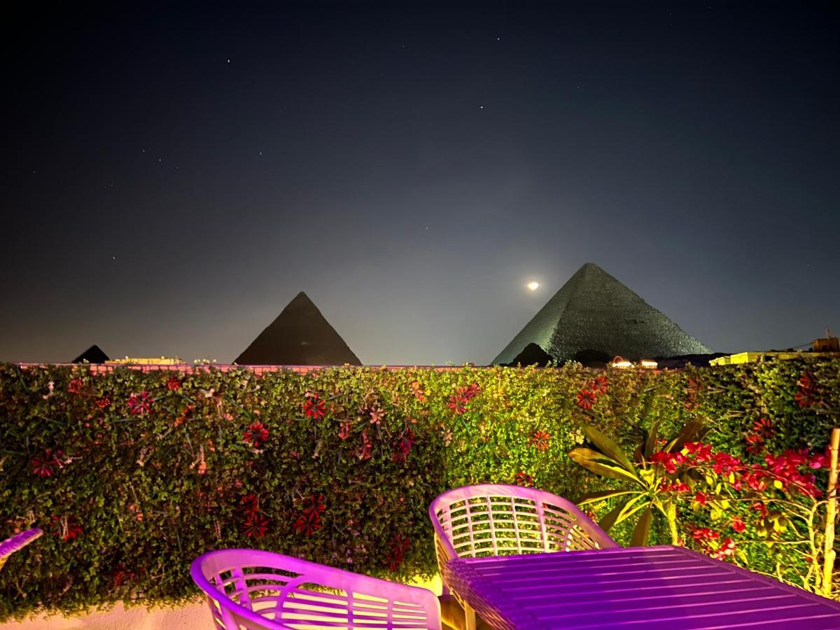 Pyramids Top In Cairo Exterior photo