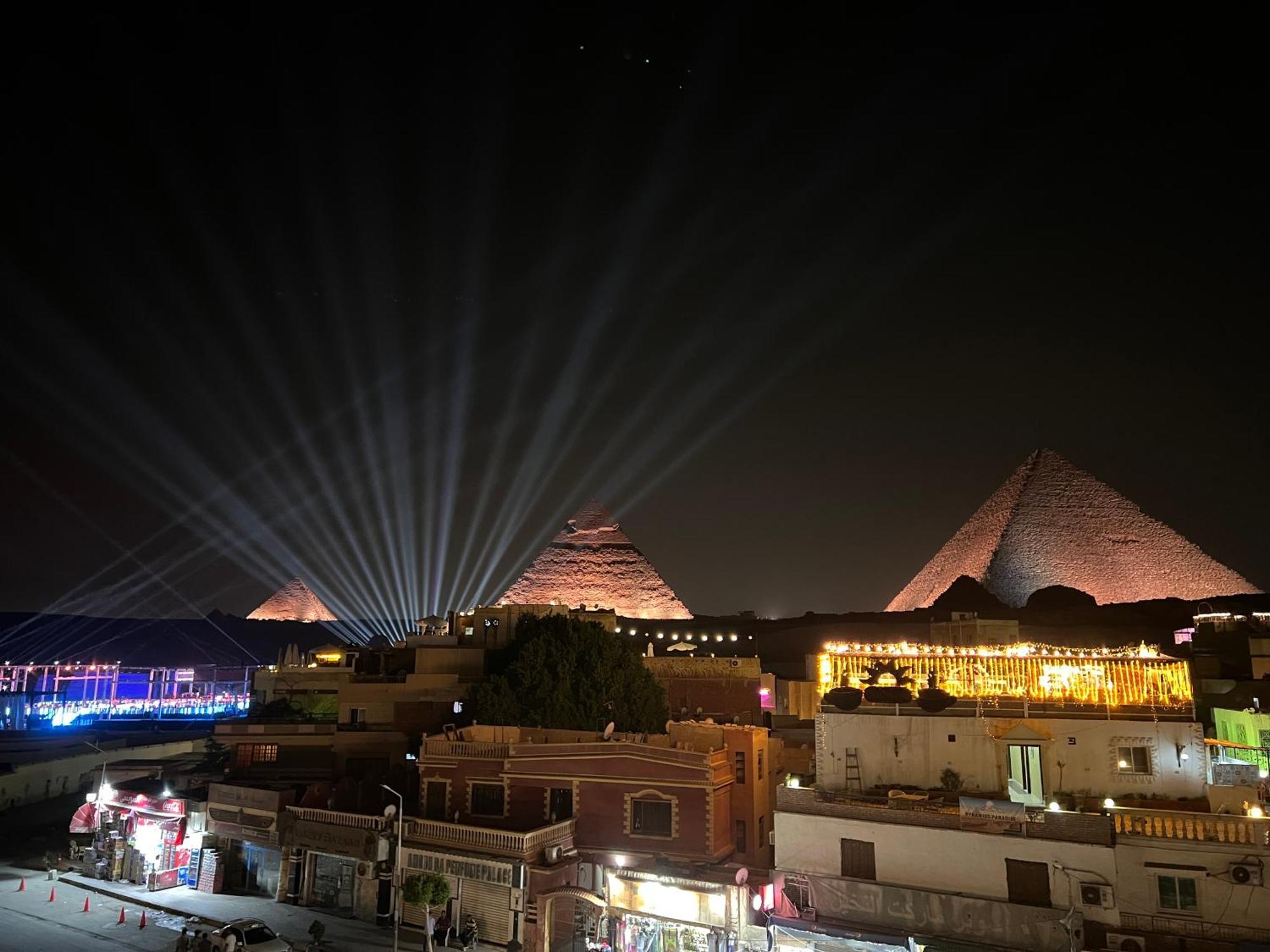 Pyramids Top In Cairo Exterior photo